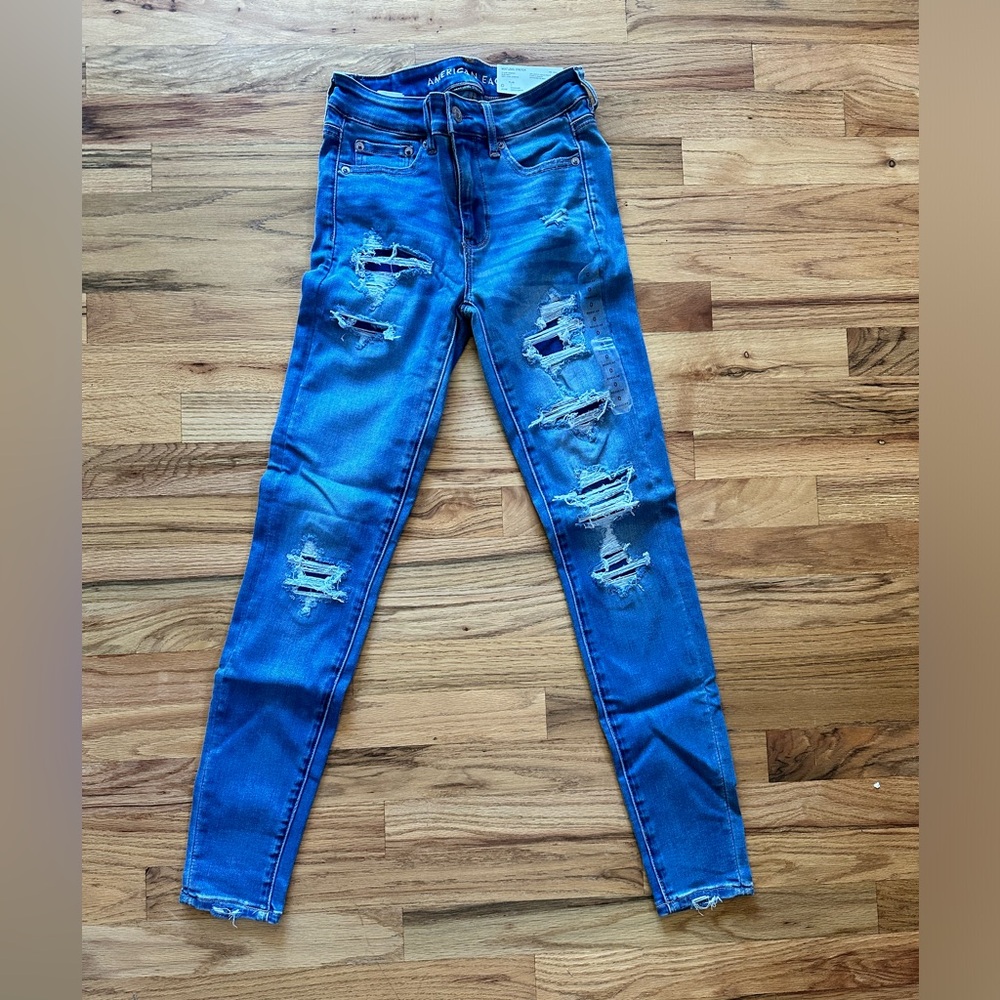 NWT American Eagle “Next Level Stretch” women’s jeans